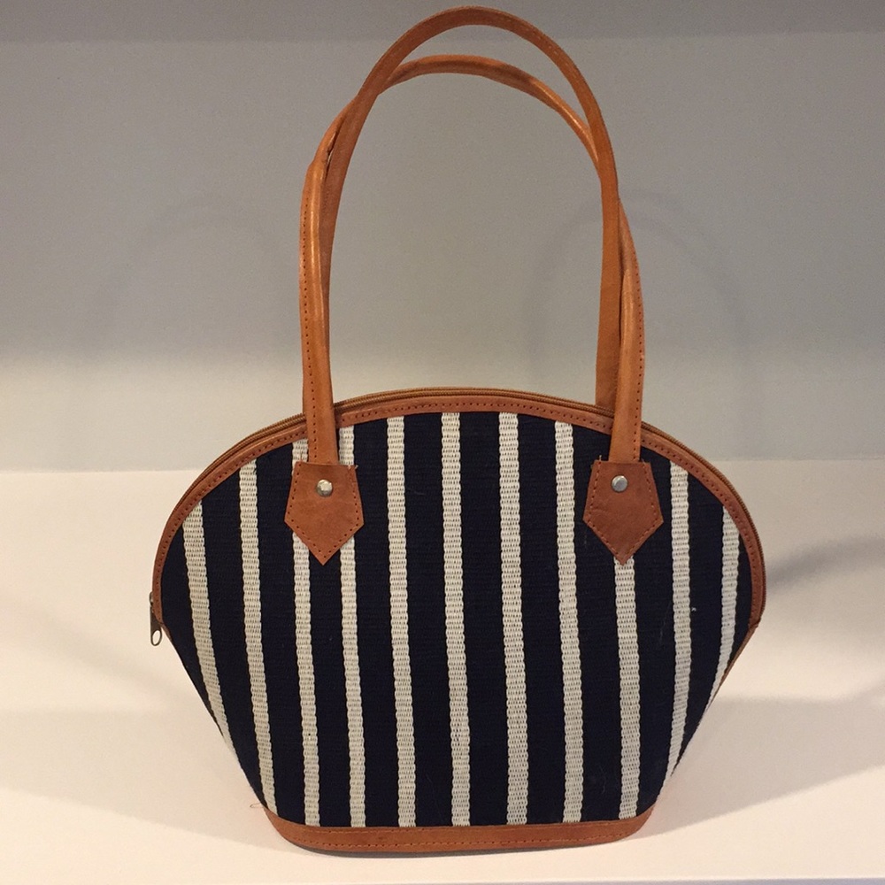 Straw bag- Navy and Blue stripes